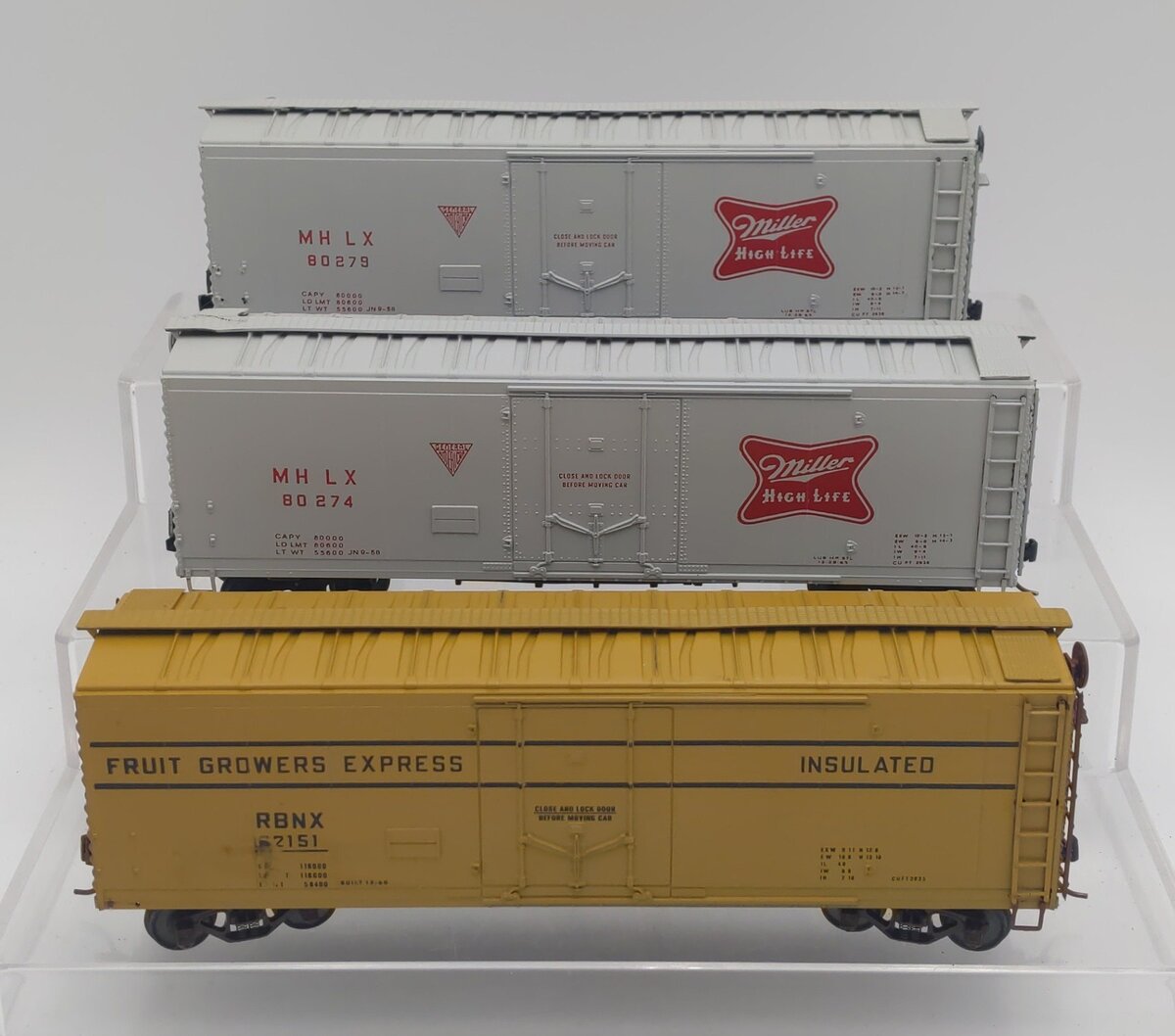 American Models S Scale Refrigerator Cars: 82151,80274, 80279 [3] EX