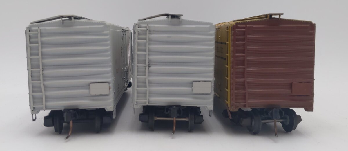 American Models S Scale Refrigerator Cars: 82151,80274, 80279 [3] EX