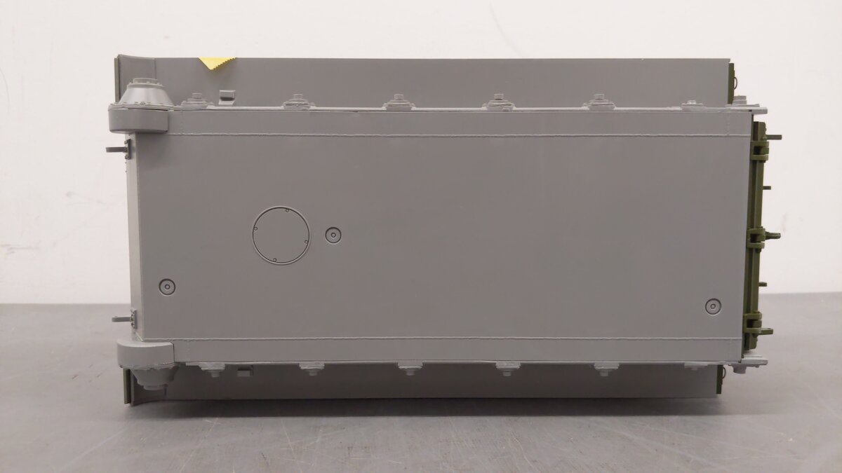 Andy's Hobby Headquarters AHHQ-009 1:16 US Army M113A1/ACAV Armored Carrier Kit EX/Box