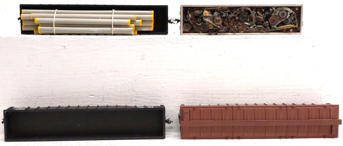 Bachmann & Others HO Assorted Freight Cars: 512052, 82005, 1246, 328000 [4] VG