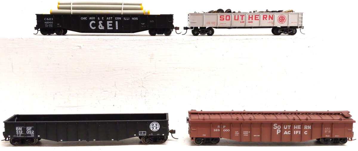 Bachmann & Others HO Assorted Freight Cars: 512052, 82005, 1246, 328000 [4] VG