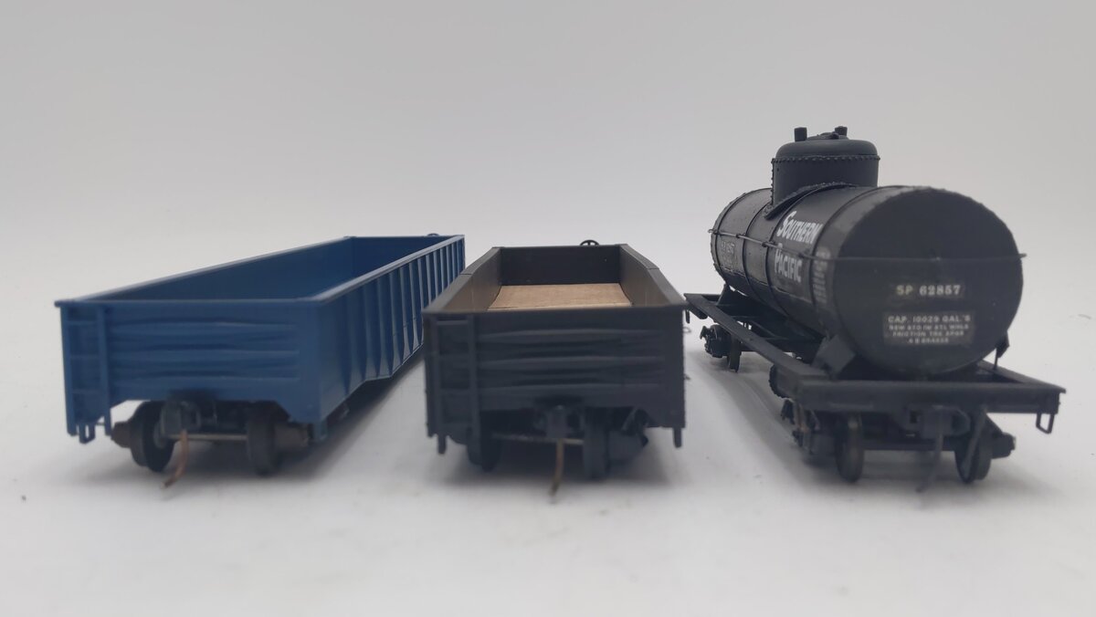 American Models S Scale Freight Cars [3] EX