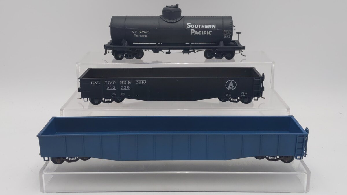 American Models S Scale Freight Cars [3] EX