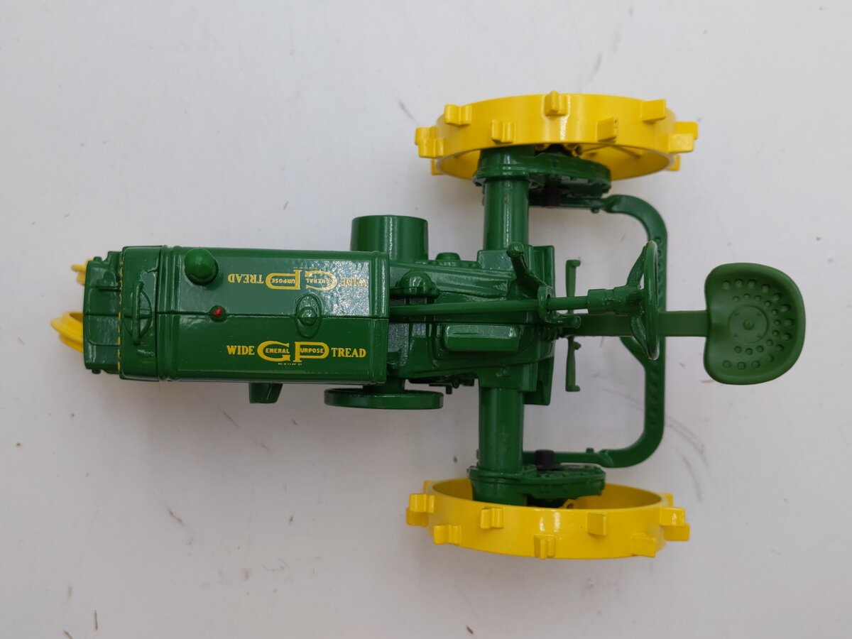 Ertl 1:16 Scale 1930 John Deere Series P Two Cylinder Expo 65th Anniversary NIB