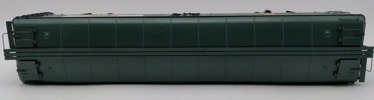 MTH 20-94168 O Gauge Hood's Dairy R50B Express Reefer Car #203 LN/Box