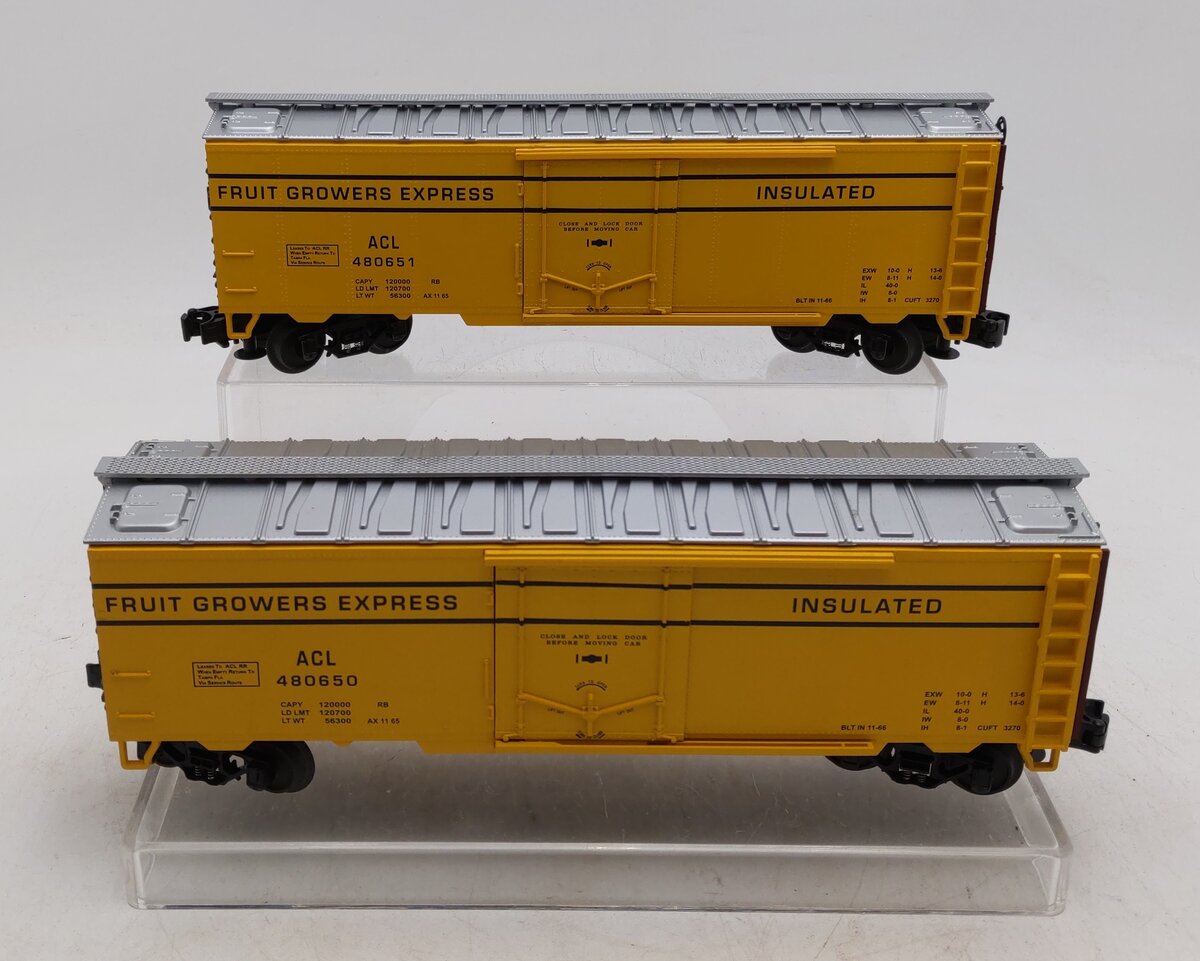 MTH O Gauge Fruit Growers Express Boxcars #480650 #480651 [2] EX