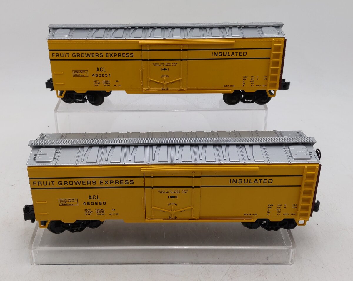 MTH O Gauge Fruit Growers Express Boxcars #480650 #480651 [2] EX