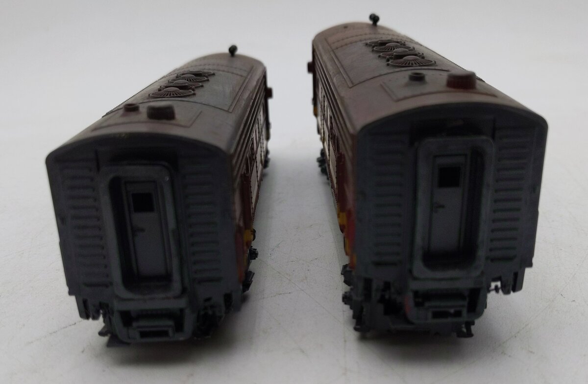 Atlas  HO Scale Diesel Locomotives 504a 505a Weathered