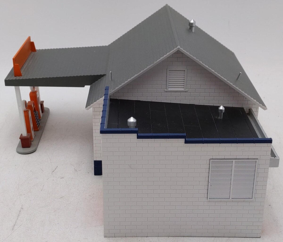MTH 30-90311 Gulf Country Gas Station EX