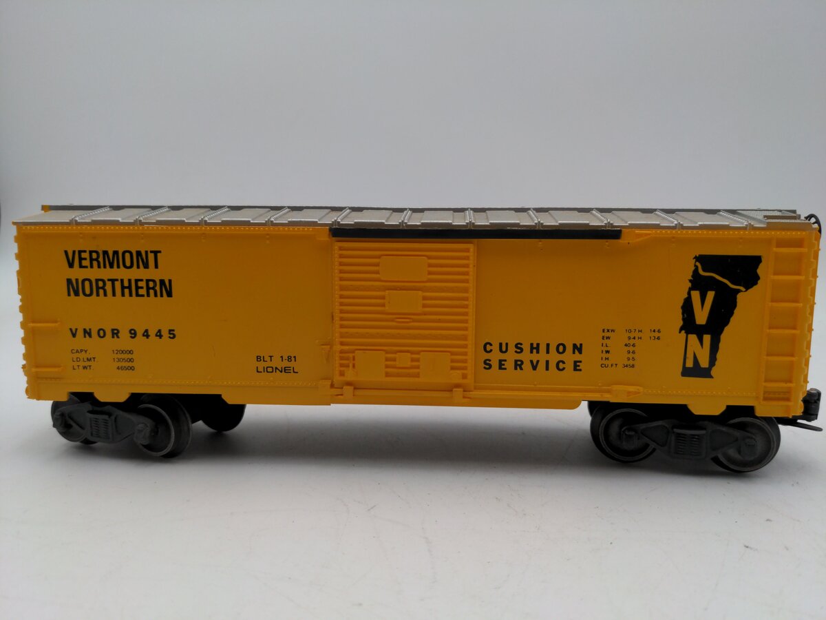 Lionel 6-9445 O Gauge Vermont Northern Boxcar EX