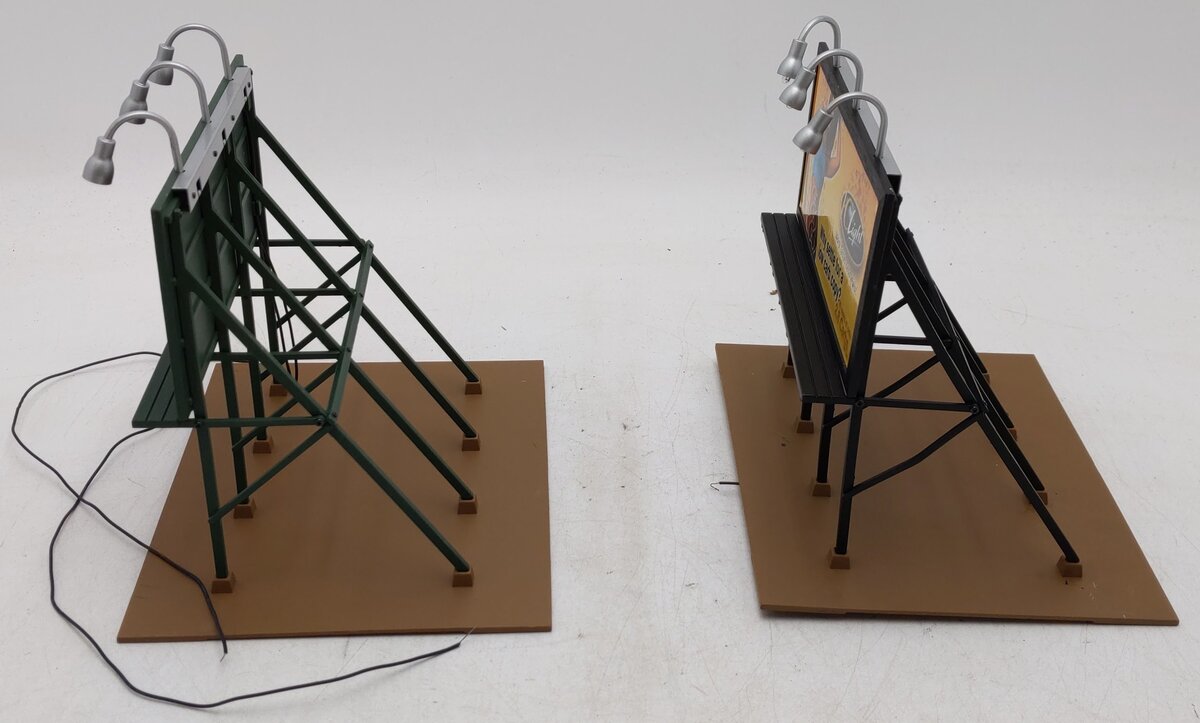 MTH O Gauge Assorted Layout Billboards (Pair of 2) EX