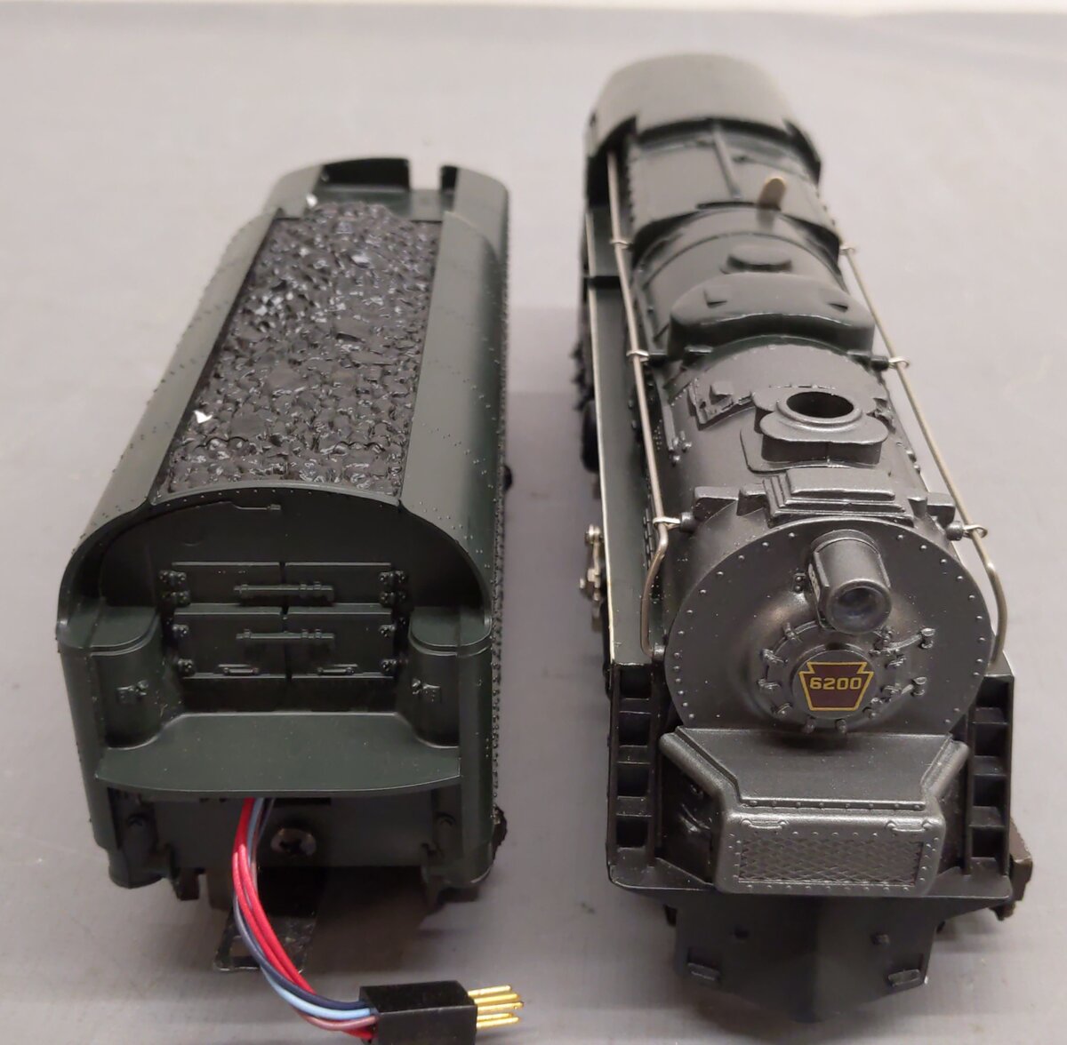 Lionel 6-8404 O Gauge PRR 6-8-6 S-2 Turbine Steam Locomotive & Tender #6200 EX/Box