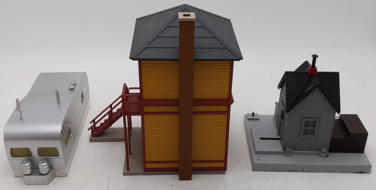 O Gauge Assorted Layout Plastic Buildings [3] EX