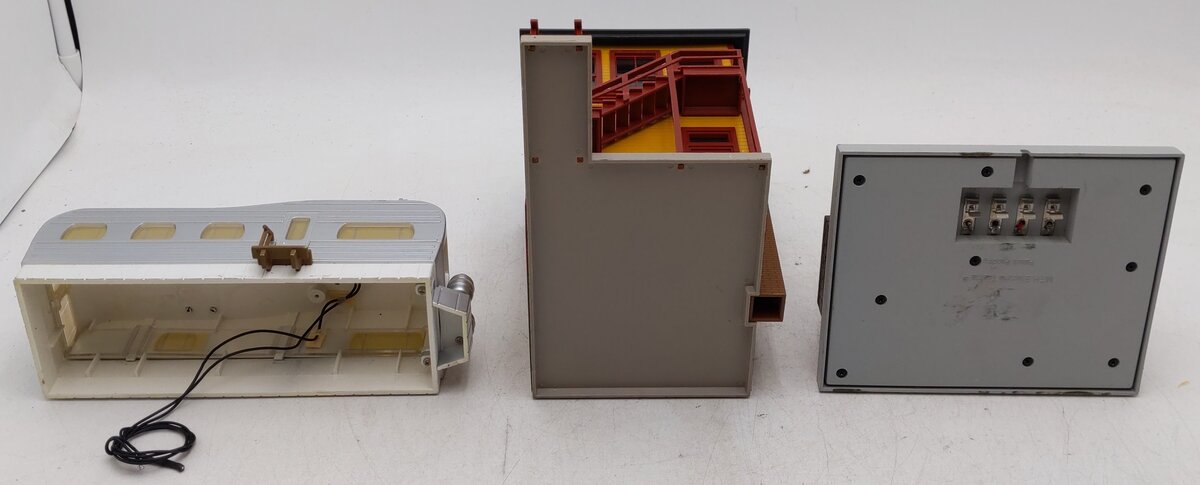 O Gauge Assorted Layout Plastic Buildings [3] EX