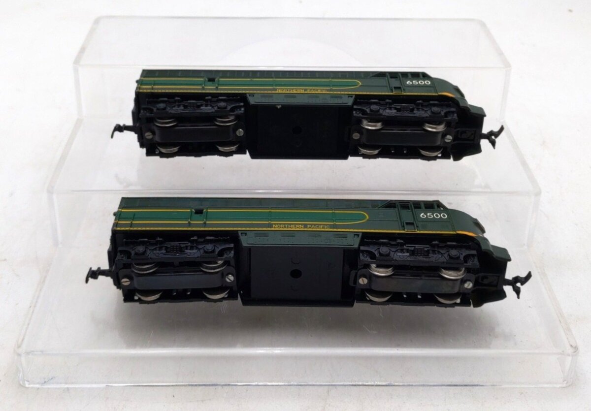 AHM HO Scale Assorted Northern Pacific Diesel Locomotives [2] EX
