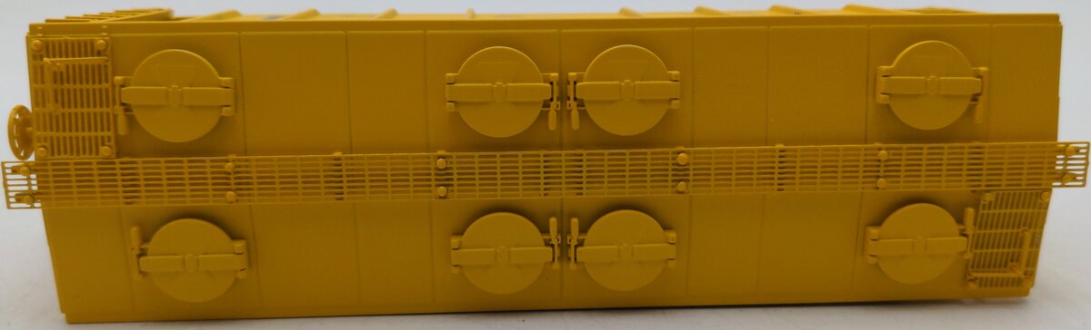 S-Helper Service 00044-0 S Gauge Chessie Covered 2-Bay Hopper #631542 EX/Box