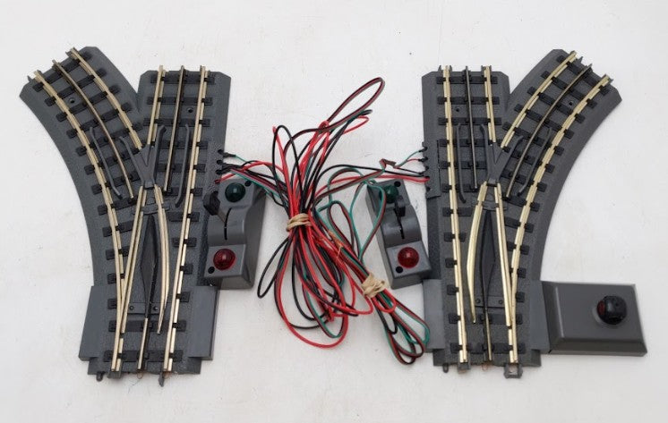 MTH 40-1004 & 40-1005 RealTrax Pair of Right/Left Hand Switches [2] EX