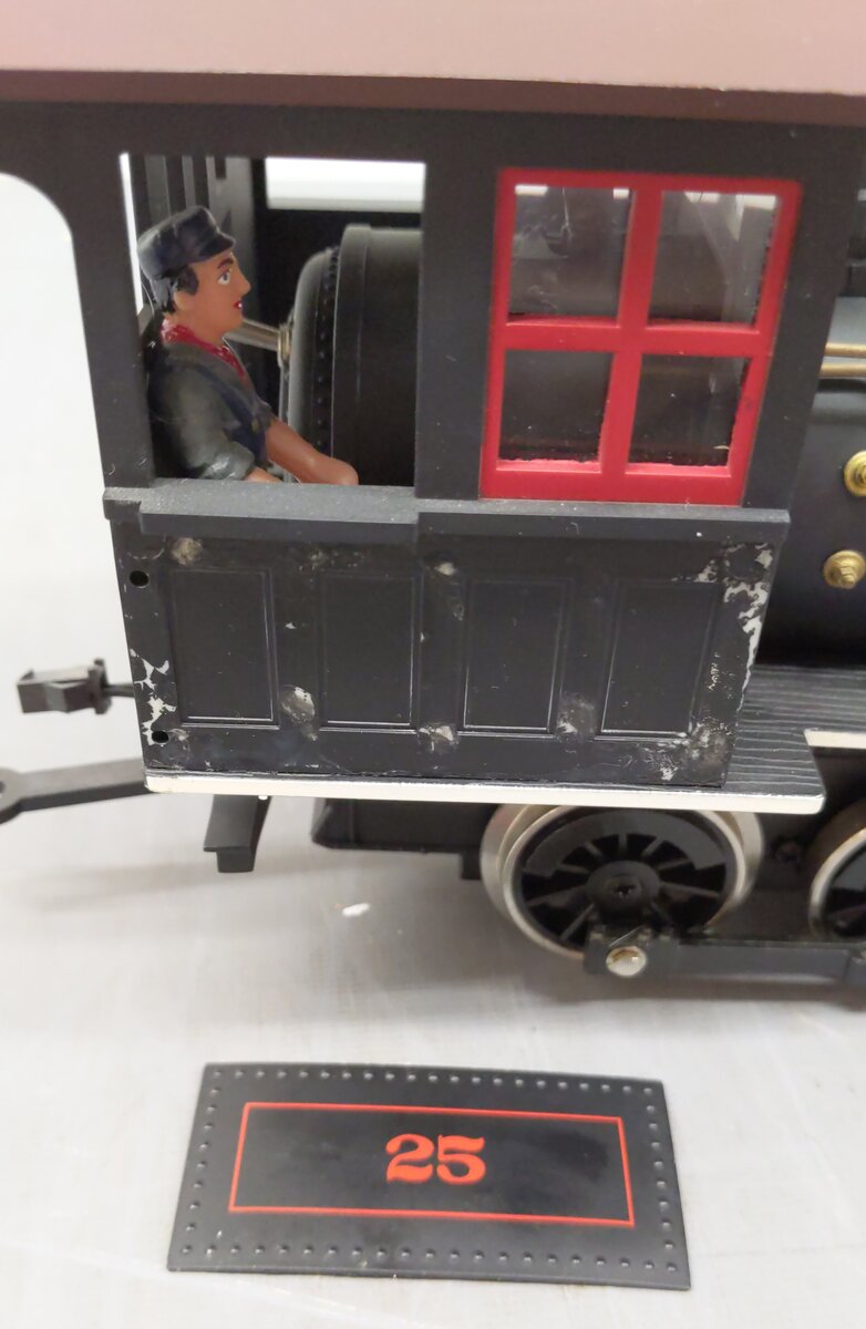 Aristo-Craft 80104 East Broad Top C-16 2-8-0 Steam Locomotive & Tender #25 EX/Box