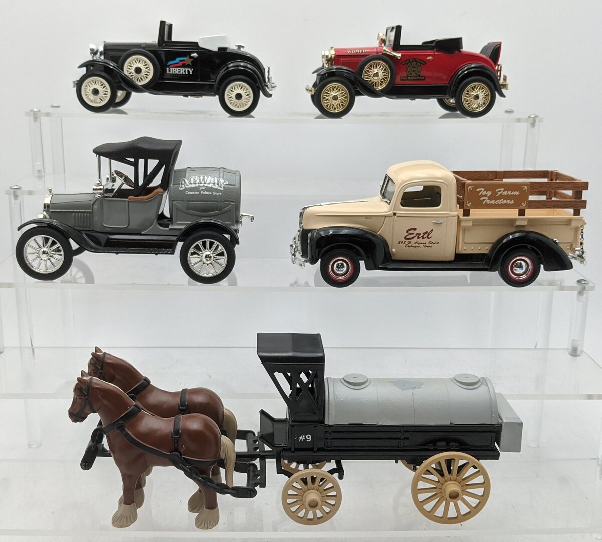 ERTL 1:32 Scale Assorted Die-Cast Vehicles [5] EX