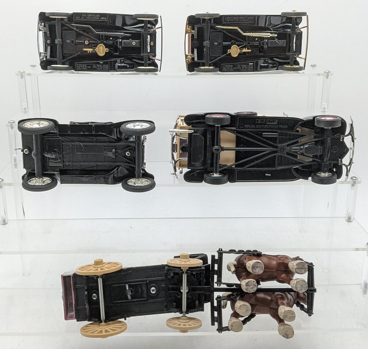ERTL 1:32 Scale Assorted Die-Cast Vehicles [5] EX