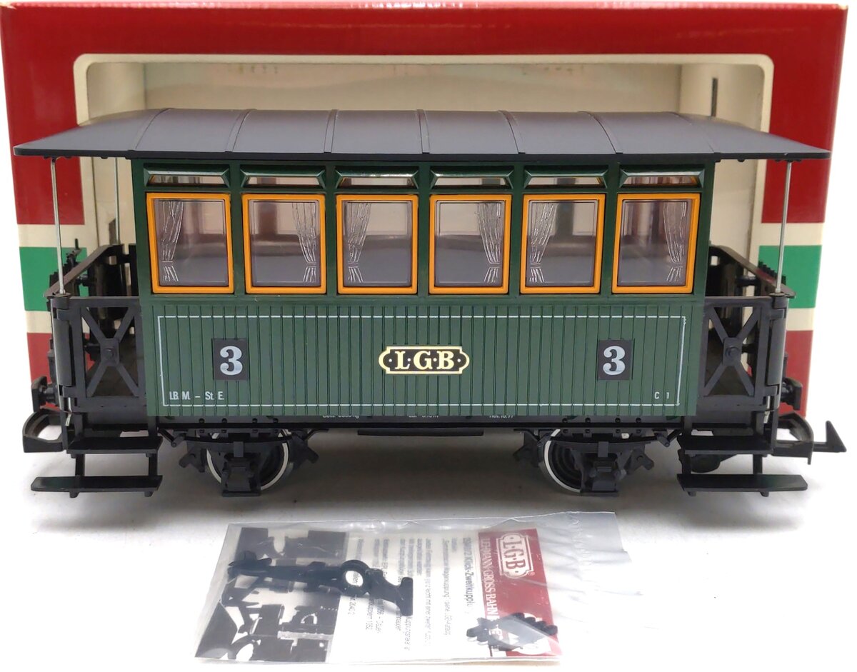 LGB 3040 G Scale LGB 3rd Class Green Coach Car #3 LN/Box