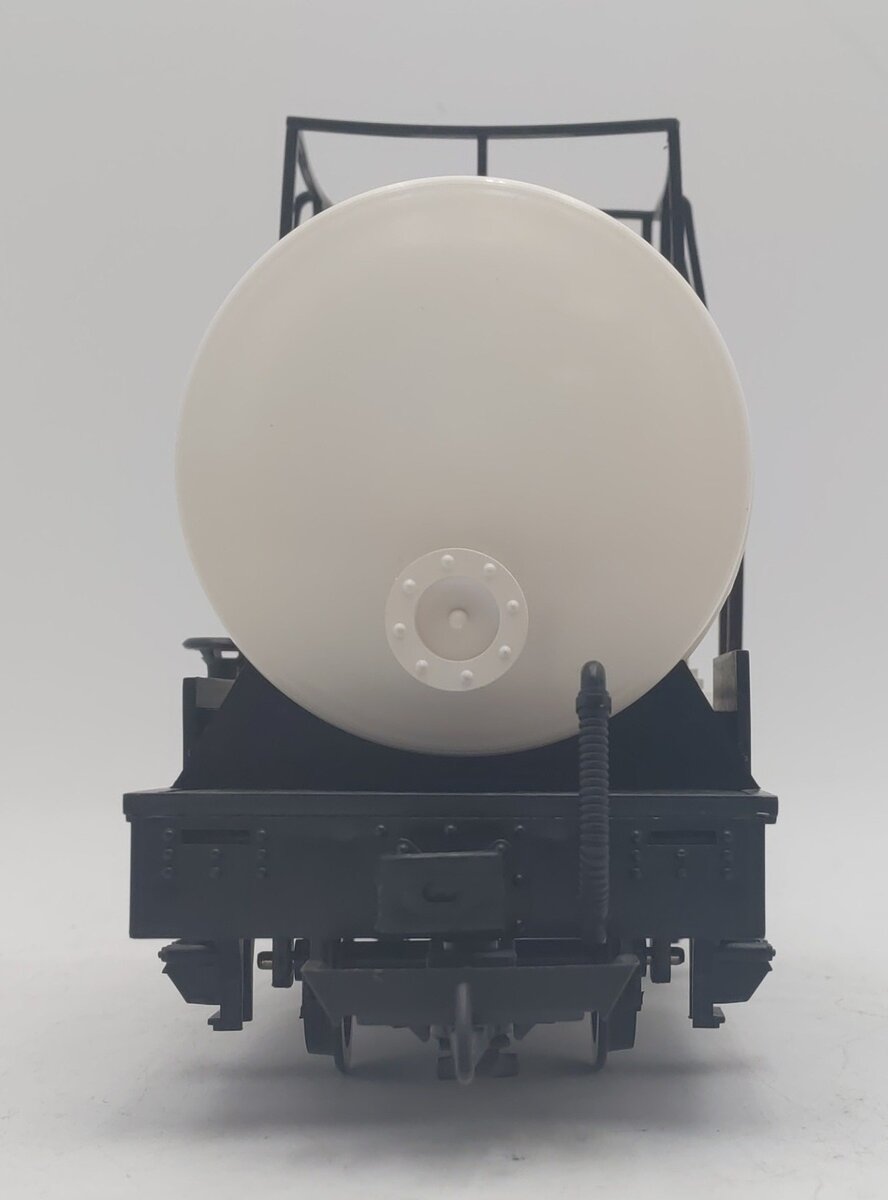 LGB 4040E G Scale Esso Short Single Dome Tank Car EX/Box