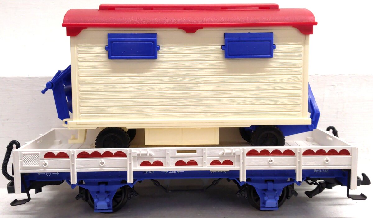 LGB 4038 G Scale Flatcar with Circus Cage W/O Animals LN/Box