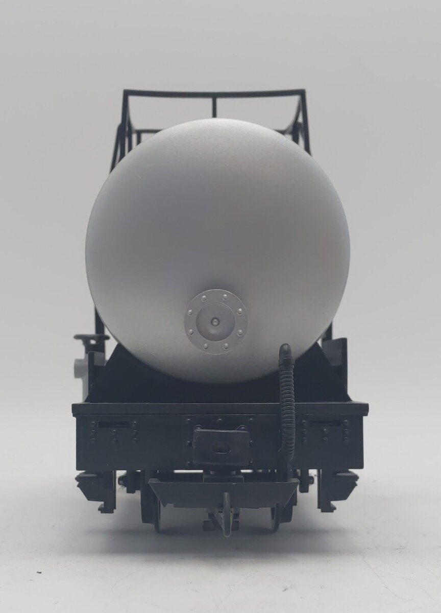 LGB 4040C G Scale BASF Single Dome Tank Car LN/Box
