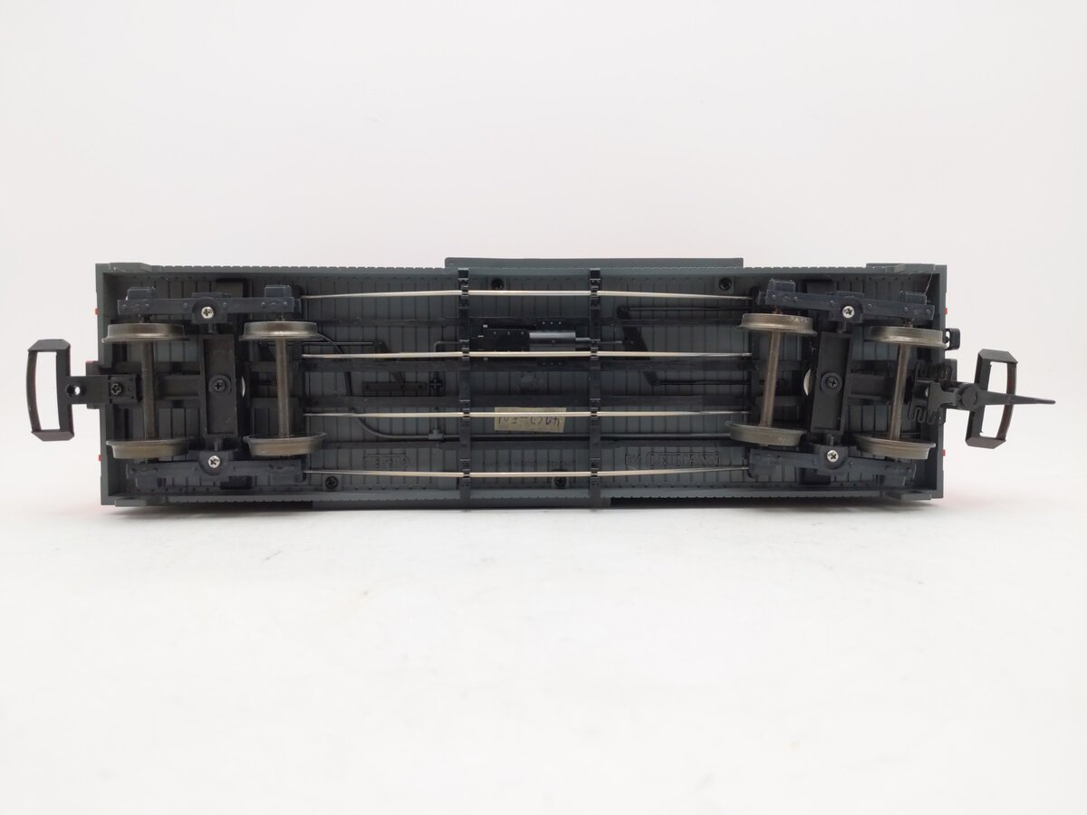 LGB 4067-F01 G Scale New York Central Pacemaker Boxcar LN/Box