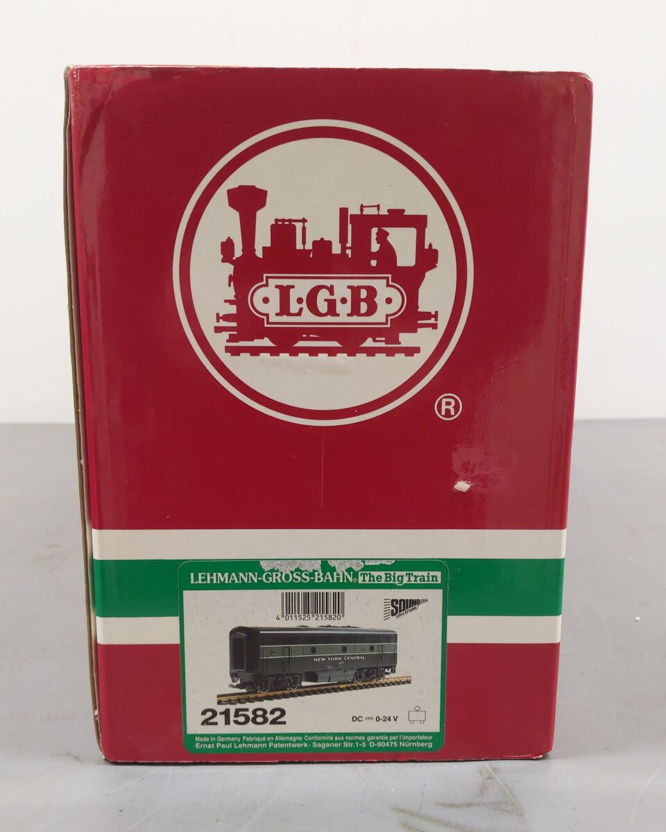 LGB 21582 G Scale NYC F7 B Unit Non-Powered Diesel Locomotive with Sound #2423 EX/Box