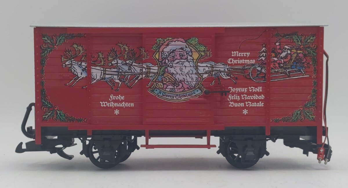 LGB 4335-S G Scale Christmas Boxcar with Sound LN/Box