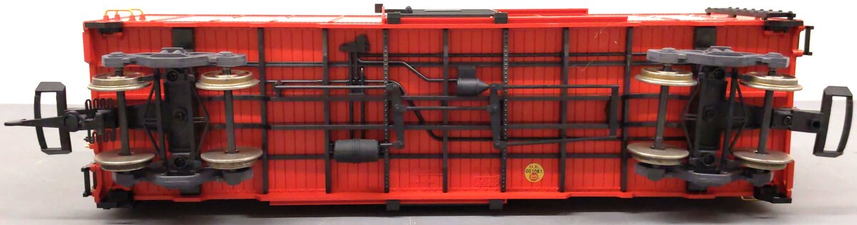 LGB 40917 G Scale New Haven Boxcar #36491 - Metal Wheels LN/Box
