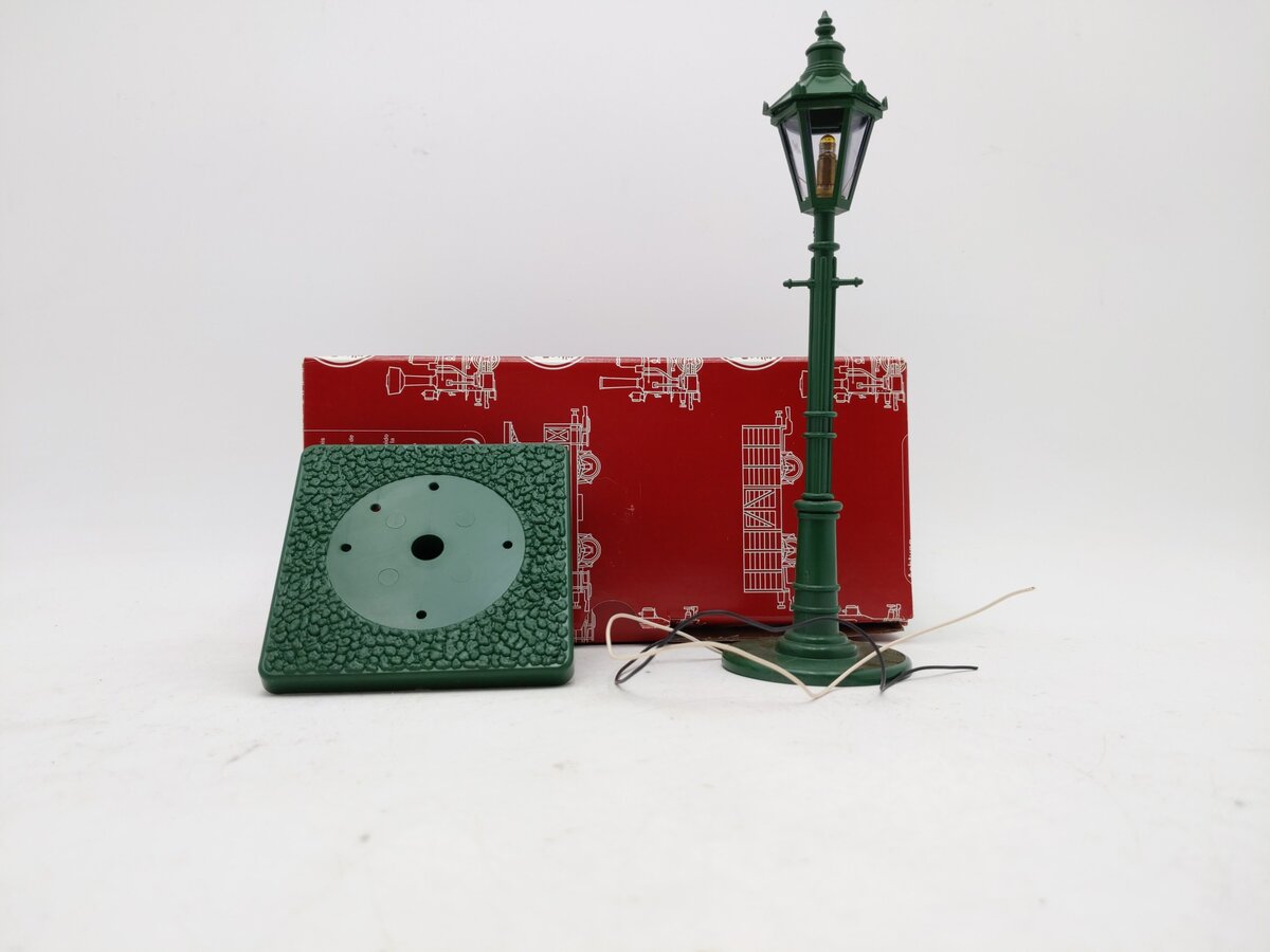 LGB 50500 G Scale Lantern Style Street Lamppost EX/Box