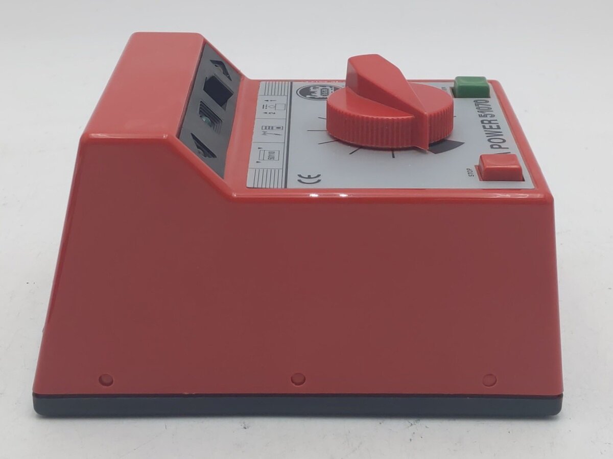 LGB 51070 5 Amp High Power Analog Powerpack & Throttle EX/Box