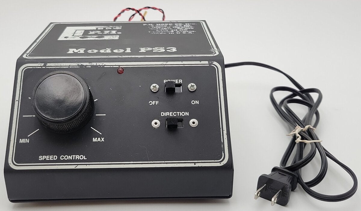 PH Hobbies PS3 PH Hobbies G Scale PS3 DC High Amp Transformer VG