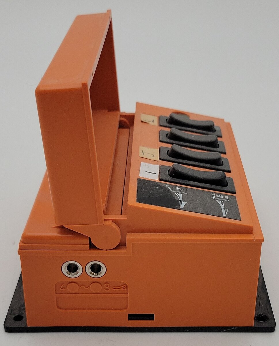 LGB 51750 G Momentary Switch Control Box EX/Box