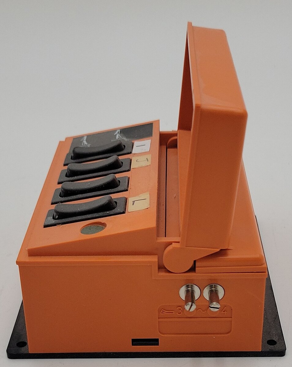 LGB 51750 G Momentary Switch Control Box EX/Box