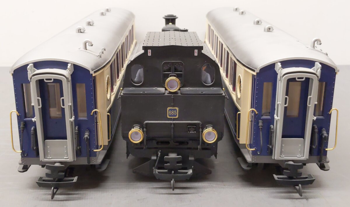 LGB 70685 G Scale Orient Express Deluxe G Gauge Steam Passenger Train Set LN/Box