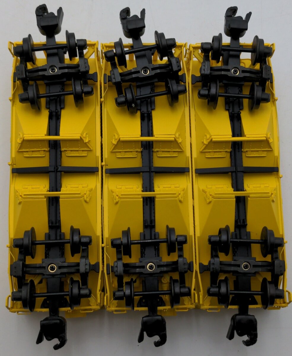S-Helper 01111 S-Scale Green Bay & Western Offset 2-Bay Hopper 3-Car Set A EX/Box