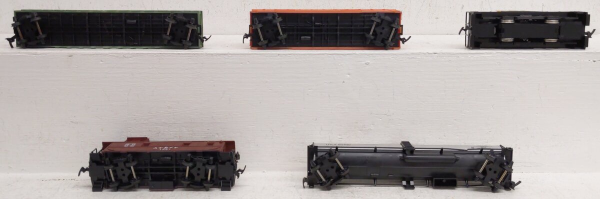 AHM 60003 HO Scale Santa Fe Long Haul Switcher Train Set EX/Box