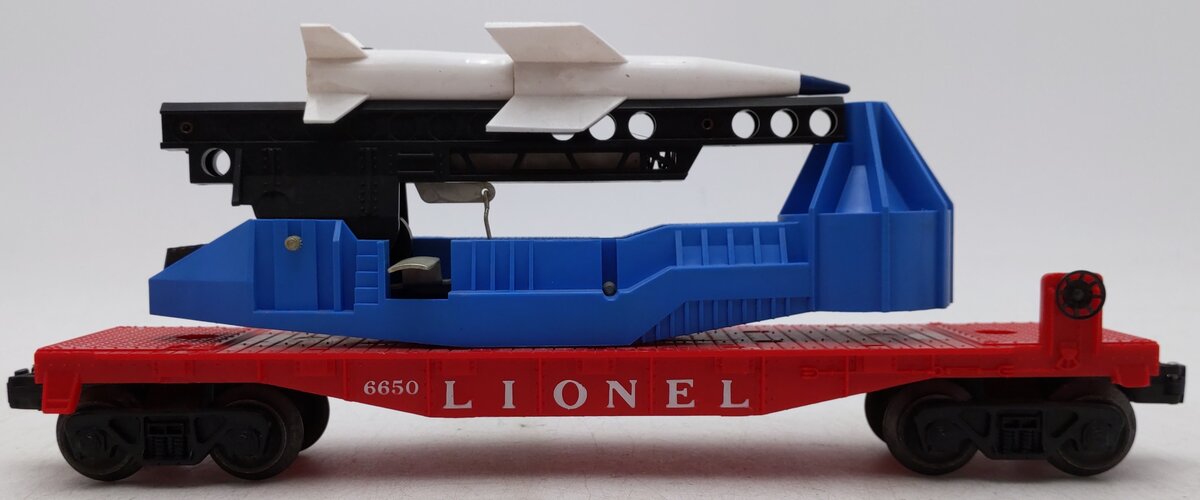 Lionel 6650 Vintage O IRBM Rocket Launcher EX/Box