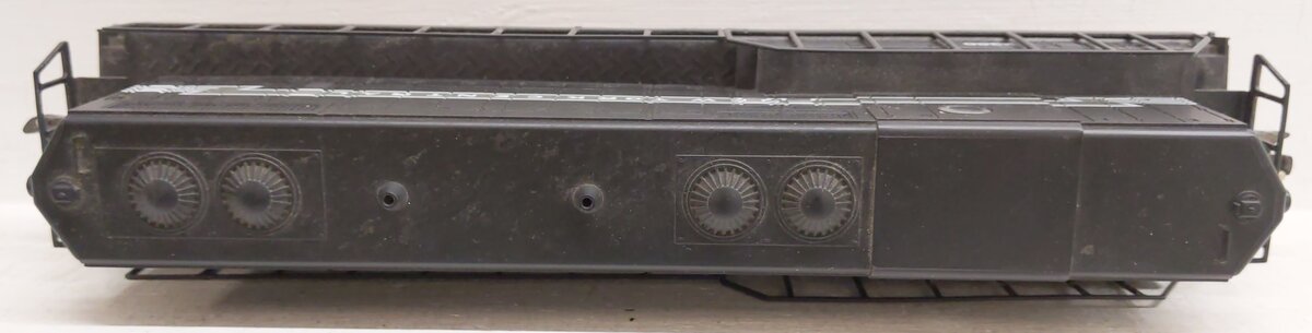 Lionel 6-18865 New York Central GP-9 Non Powered B Unit Diesel Engine #2386 EX/Box