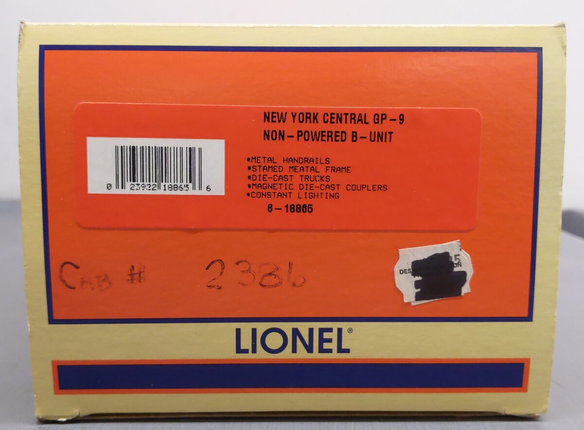 Lionel 6-18865 New York Central GP-9 Non Powered B Unit Diesel Engine #2386 EX/Box
