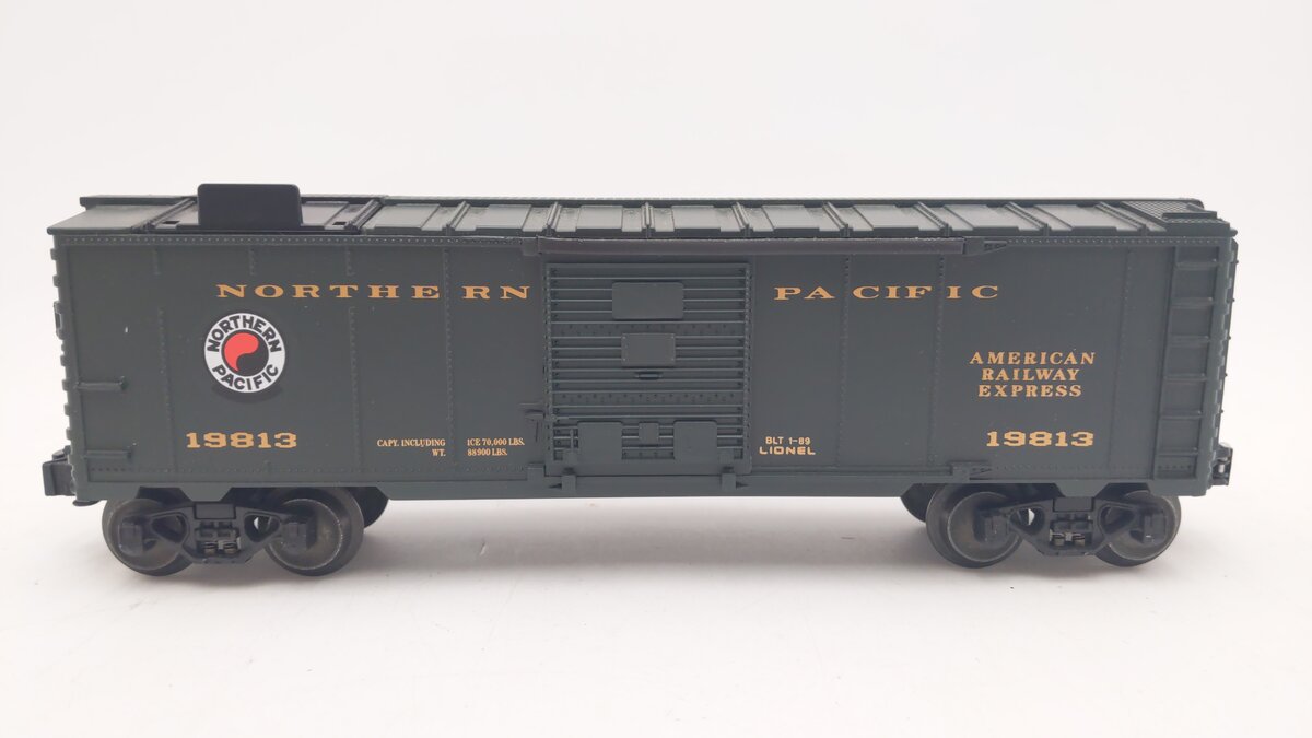 Lionel 6-19813 O Gauge Northern Pacific Operating Ice Car w/Ice Blocks EX/Box