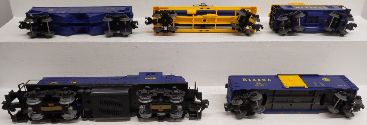 Lionel 6-11972 O Gauge Alaska Railroad GP-7 Diesel Train Set EX/Box