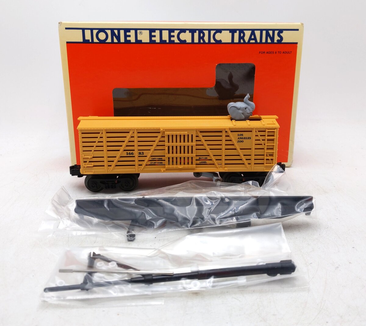Lionel 6-16683 O Gauge Los Angeles Zoo Operating Elephant Car NIB