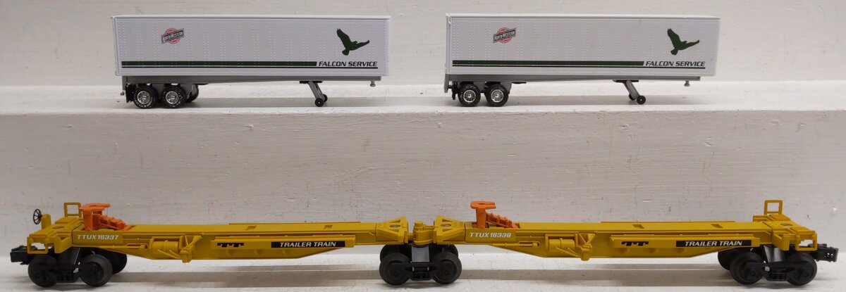 Lionel 6-16334 O Chicago & Northwestern TTUX Flat Cars with Trailers LN/Box