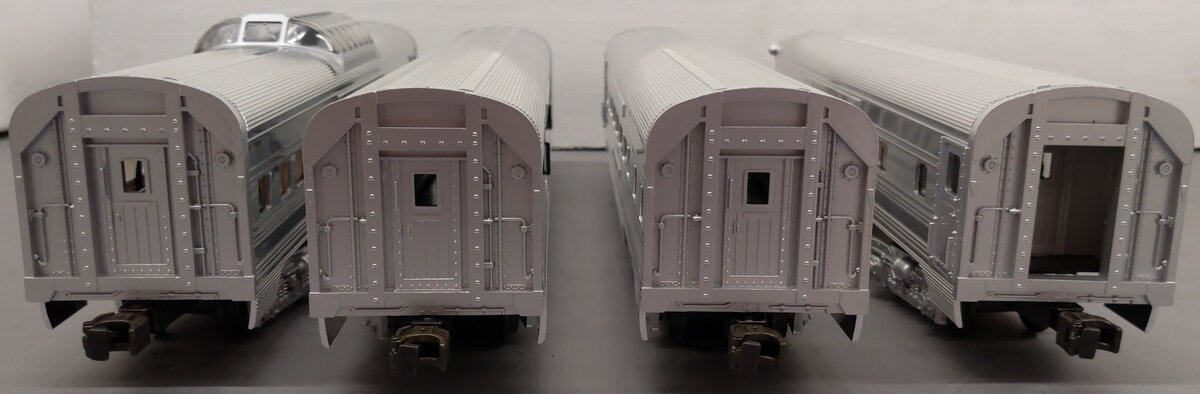 MTH 20-6016 O Gauge Santa Fe 60' Aluminum Passenger Cars (Set of 4) EX/Box