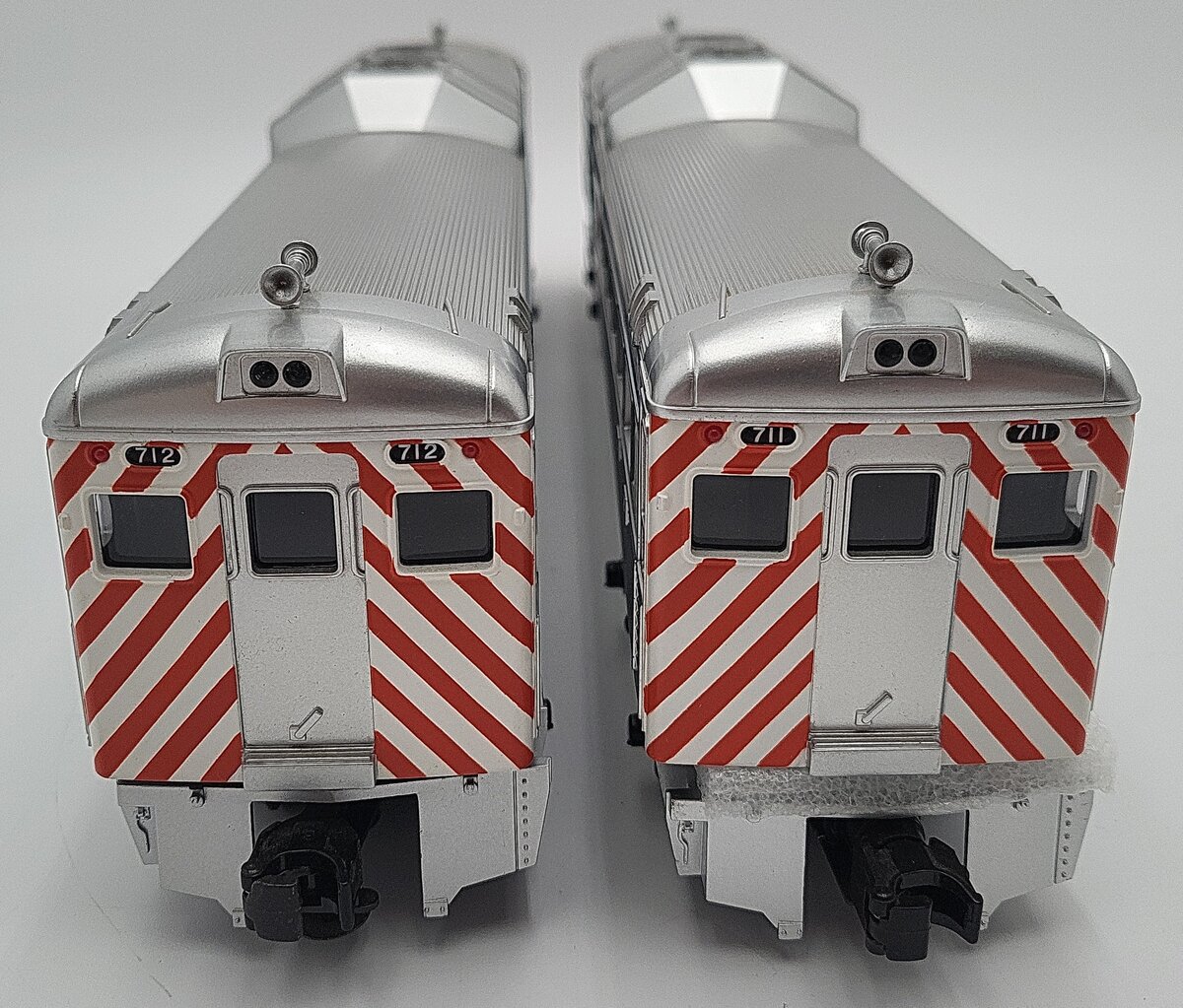 MTH 30-2387-1 O Alaska RDC Budd Car Set w/Proto-Sound 2.0 (Set of 2) LN/Box