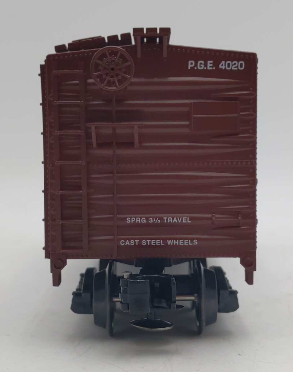 Crown PGE-9418 O Modern Pacific Great Eastern #4020 Boxcar - 3 Rail EX/Box